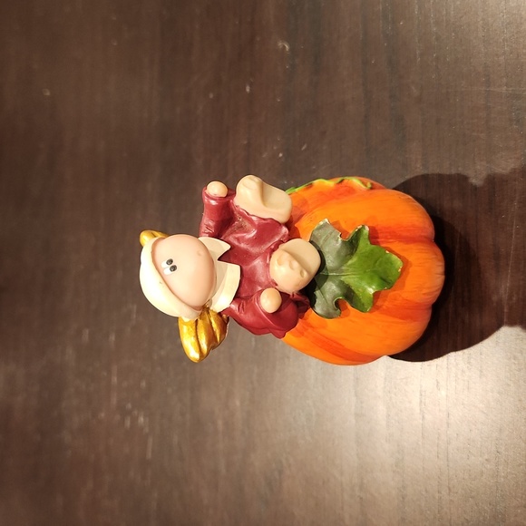 Vintage KIRK Thanksgiving Harvest Cheeks Angel Pilgrim figurine, Cornucopia - Picture 15 of 15